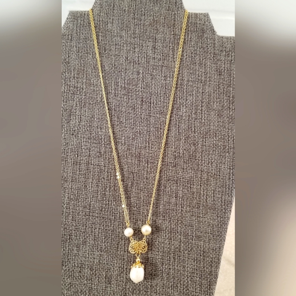 Baroque Pearl Necklace